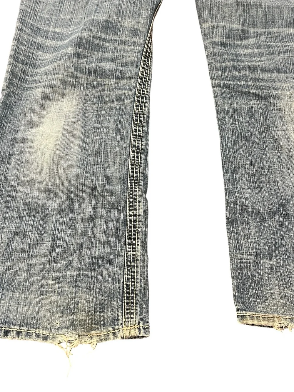 BKE Tyler Straight Leg Jeans 34R Light Wash Whiskered Distressed Y2K Denim